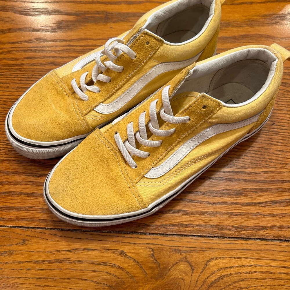 Yellow Vans - Picture 2 of 4
